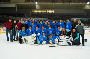 hokejisté, trenéři a organizační team SU ČVUT, zdroj: SU ČVUT (Dominik Majer)